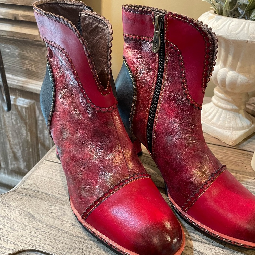 Socofy Red Leather Ankle Boots size 37